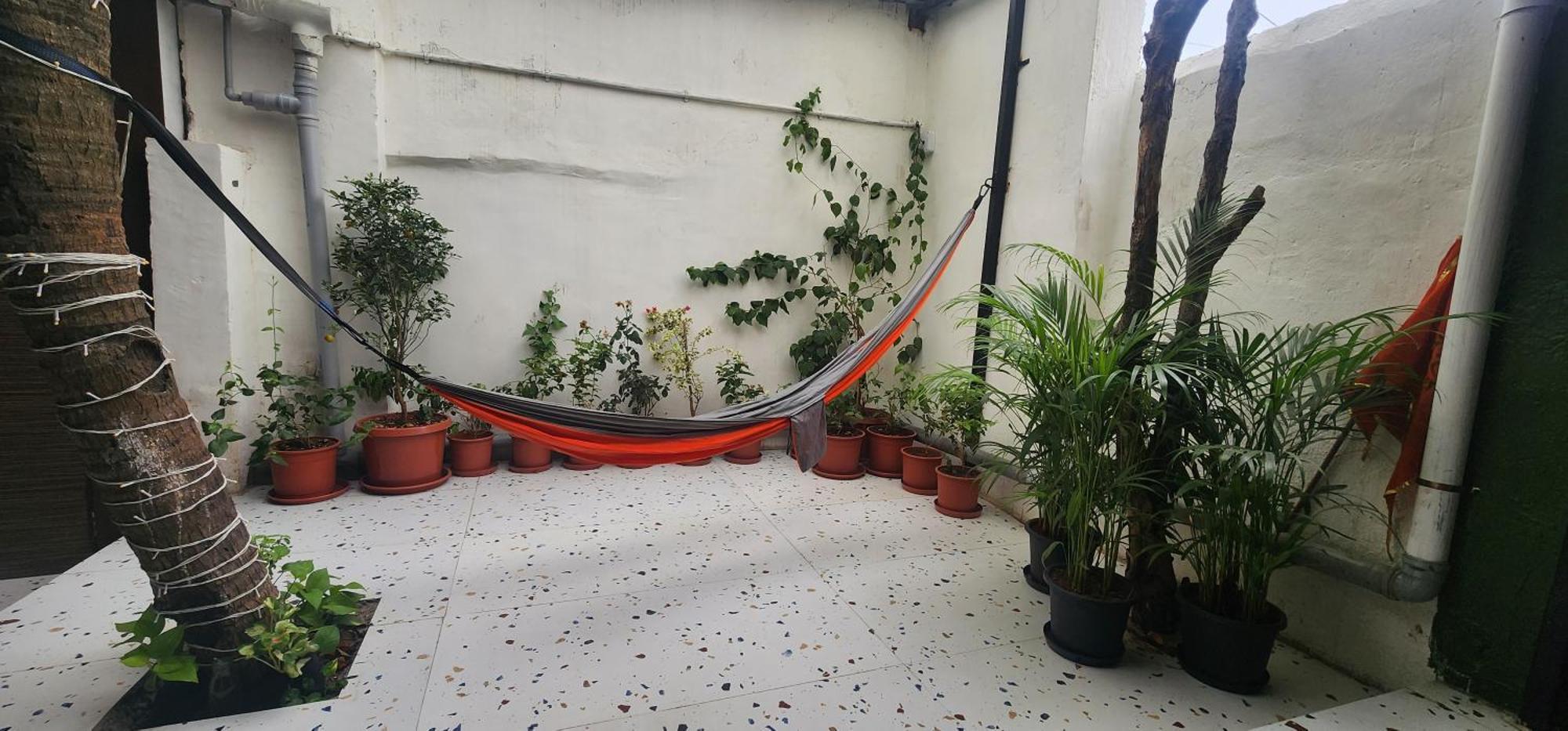 Hammock Hostels - Bandra Mumbai Exterior photo