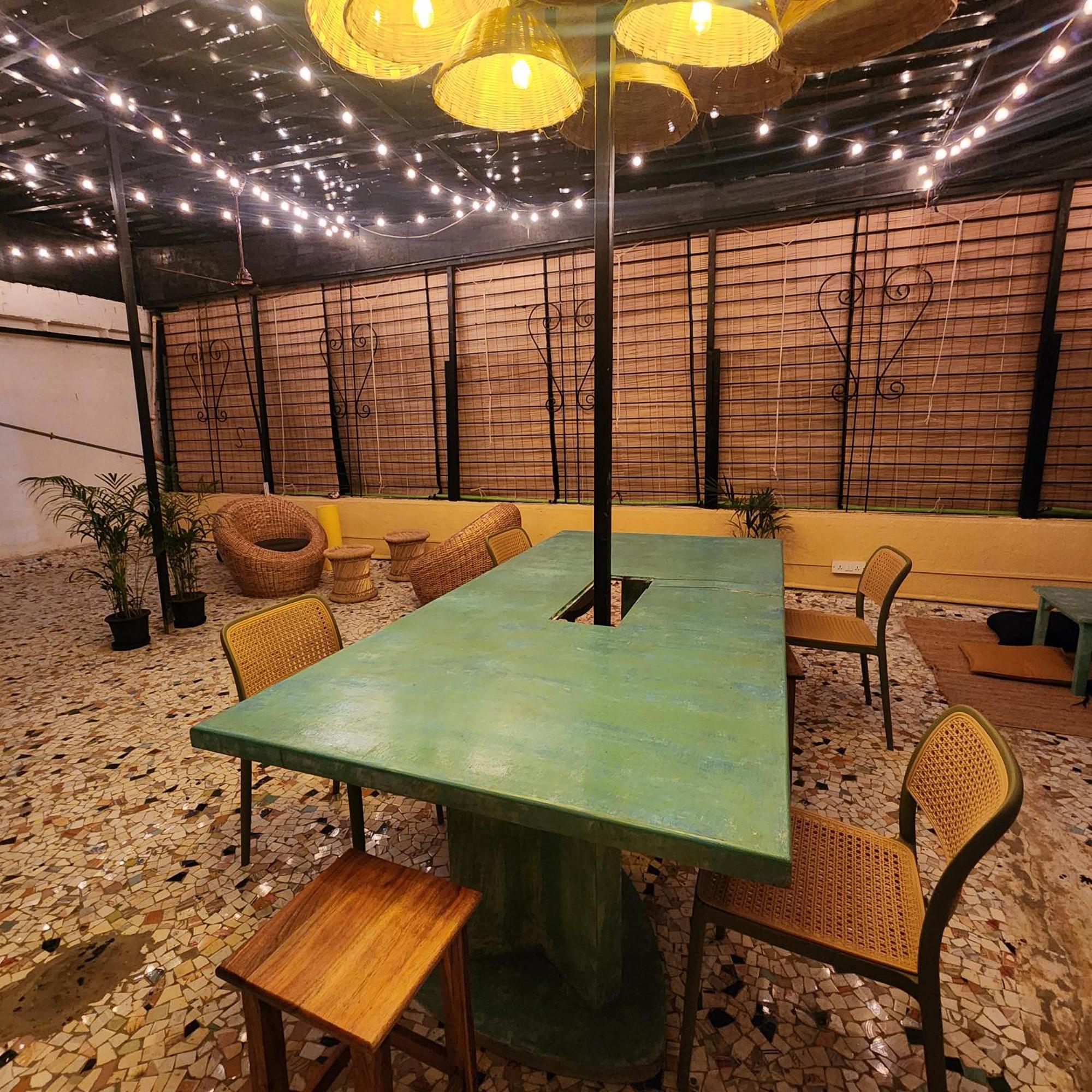 Hammock Hostels - Bandra Mumbai Exterior photo
