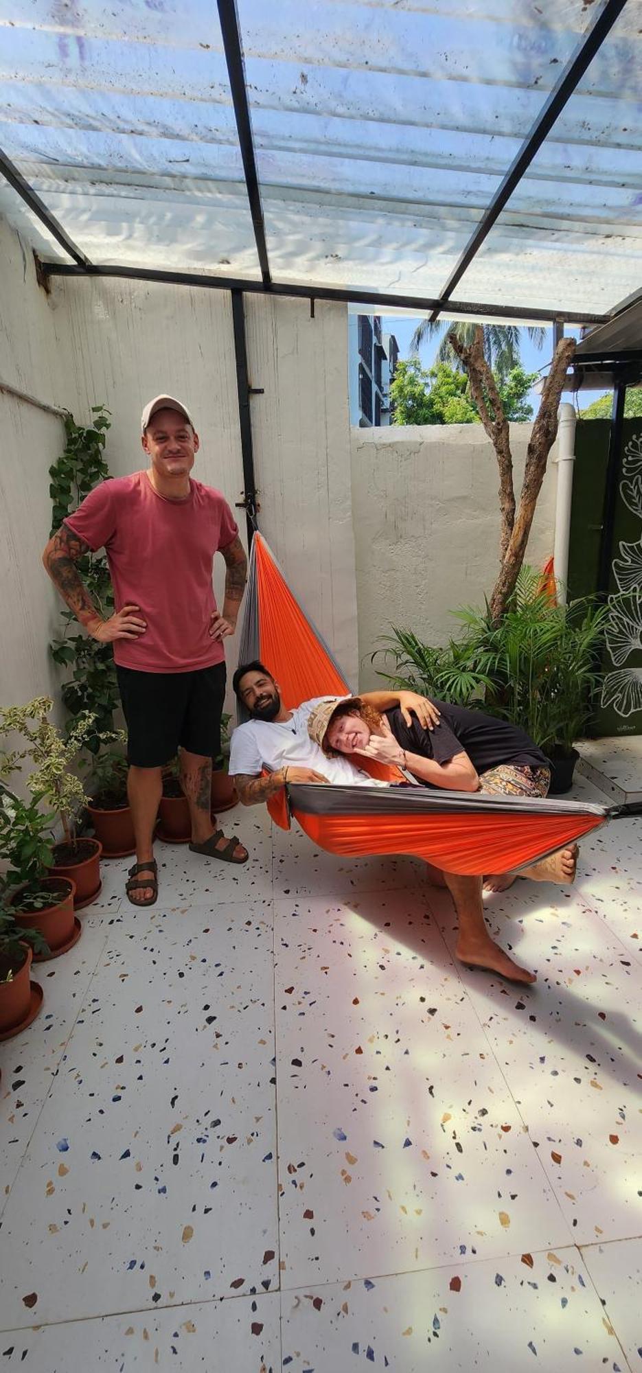 Hammock Hostels - Bandra Mumbai Exterior photo