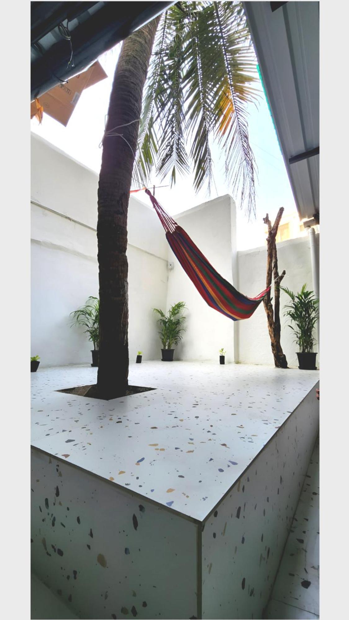 Hammock Hostels - Bandra Mumbai Exterior photo