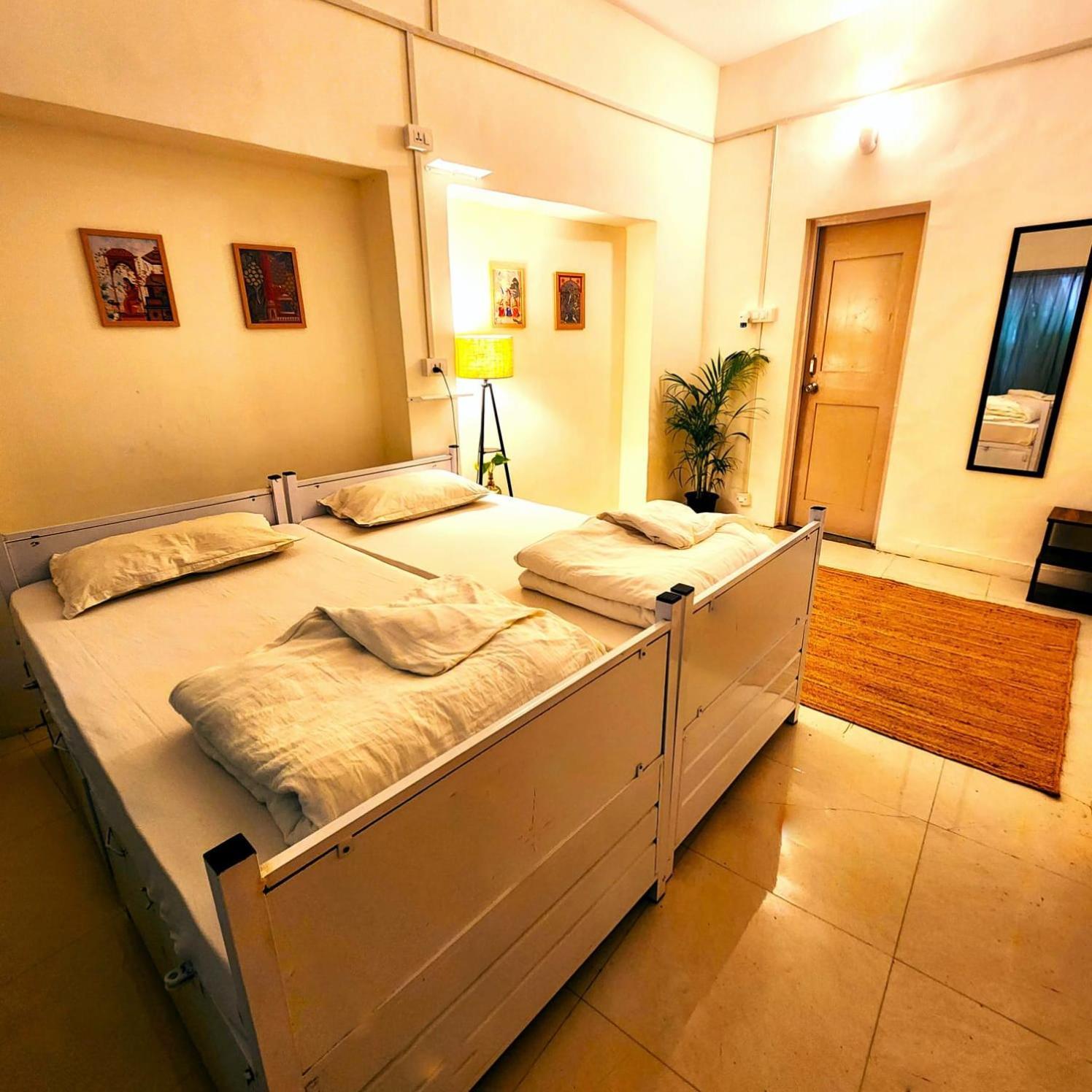 Hammock Hostels - Bandra Mumbai Exterior photo